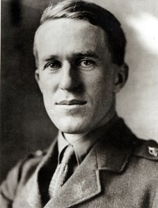 Portret van T. E. Lawrence door English Photographer